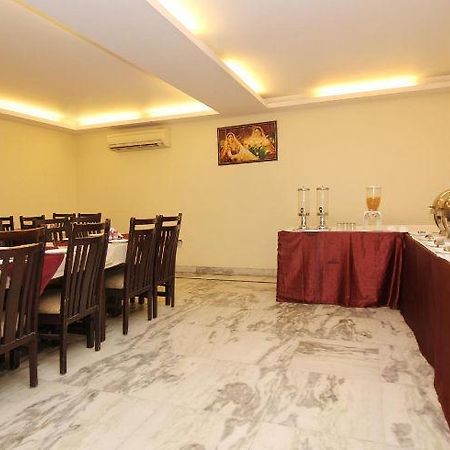 Hotel Kyron Delhi  Exterior photo